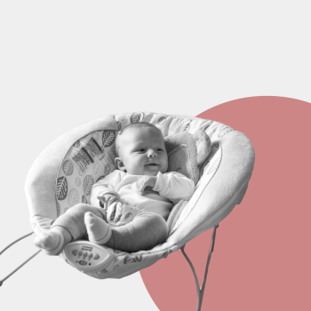 Maluch bezpieczny w łóżeczku, chodziku i na huśtawce – kontrola Inspekcji Handlowej